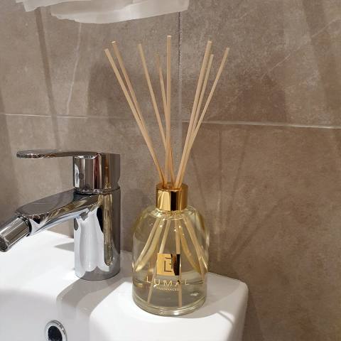 Razširjevalec dišave Rose & Patchoully / reed diffuser Rose & Patchoully